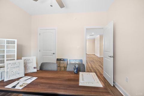 Tiny photo for 182 Villa Oak Circle, Bedford, VA 24523 (MLS # 362883)