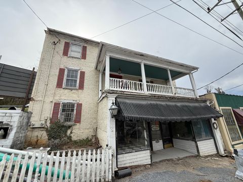 Tiny photo for 1421 Main St. St, Lynchburg, VA 24504 (MLS # 365226)