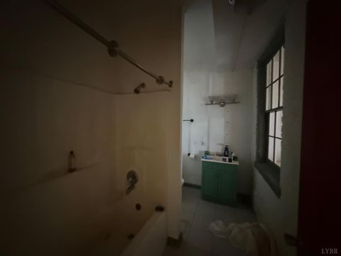 Tiny photo for 1421 Main St. St, Lynchburg, VA 24504 (MLS # 365226)