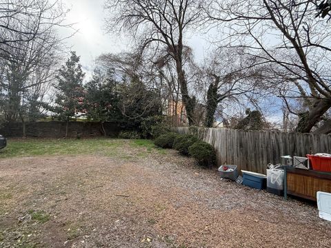 Tiny photo for 1421 Main St. St, Lynchburg, VA 24504 (MLS # 365226)