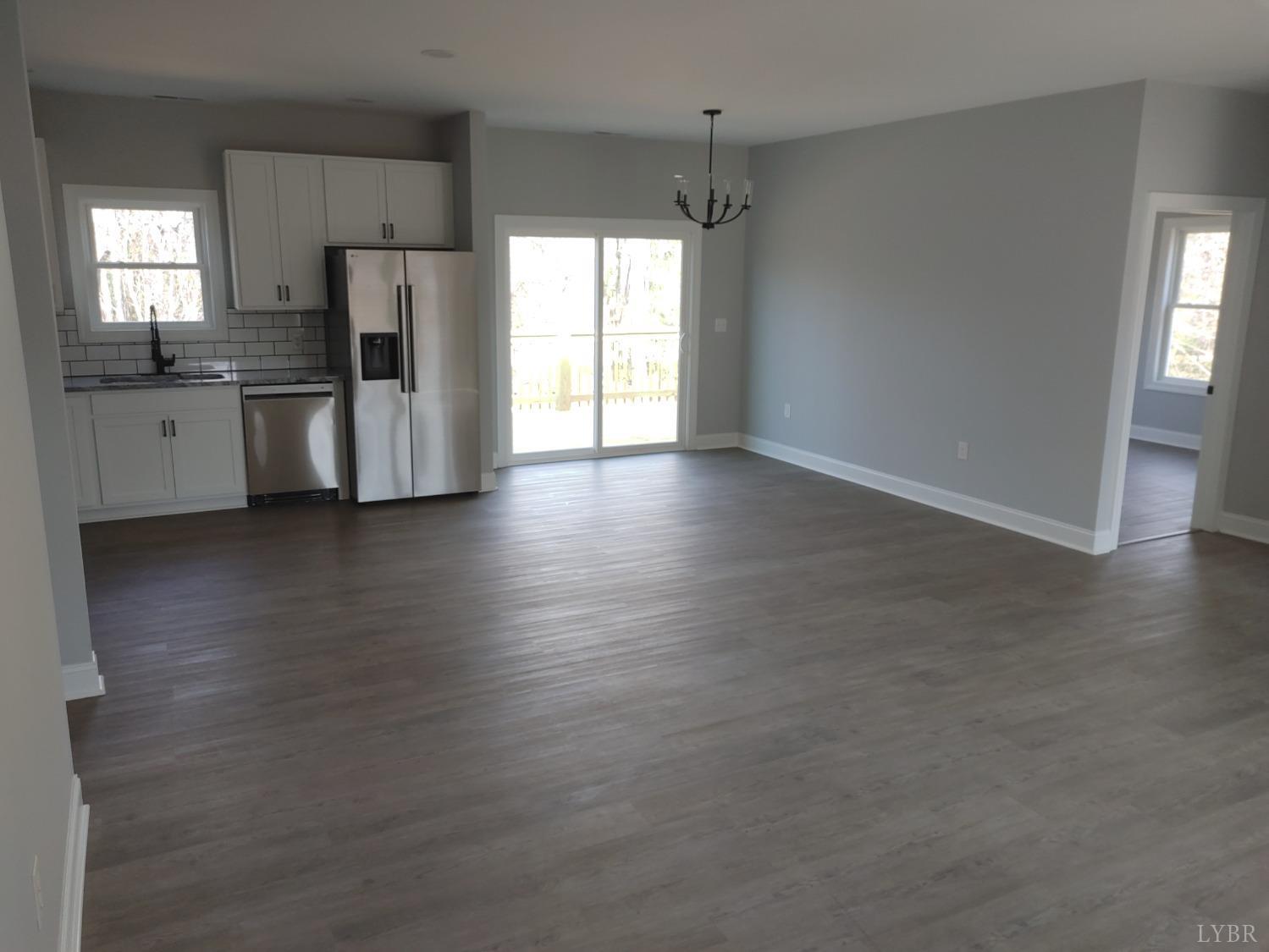 Lynchburg, Virginia 24501, United States, 3 Bedrooms Bedrooms, ,2 BathroomsBathrooms,Residential,Active,79357