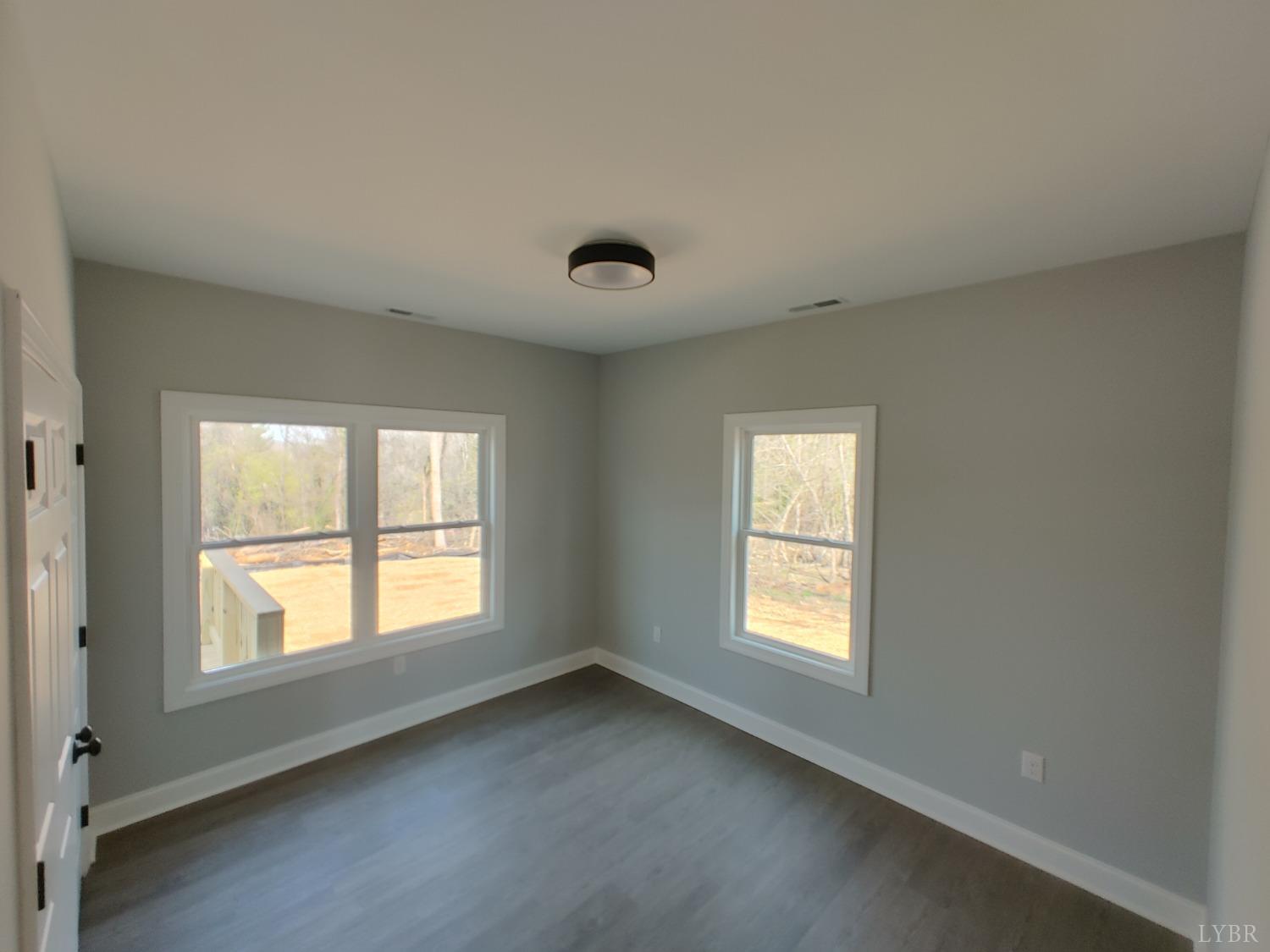 Lynchburg, Virginia 24501, United States, 3 Bedrooms Bedrooms, ,2 BathroomsBathrooms,Residential,Active,79357