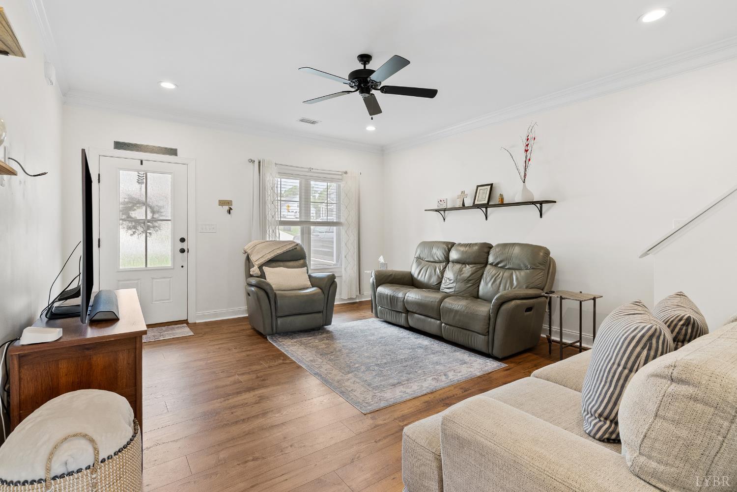 1055 Graystone Ln Ln, Forest, Virginia image 3