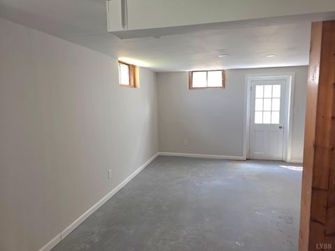 Tiny photo for 1501 Lynndale Place Pl, Lynchburg, VA 24501 (MLS # 362462)