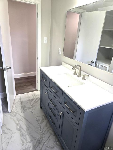 Tiny photo for 1501 Lynndale Place Pl, Lynchburg, VA 24501 (MLS # 362462)