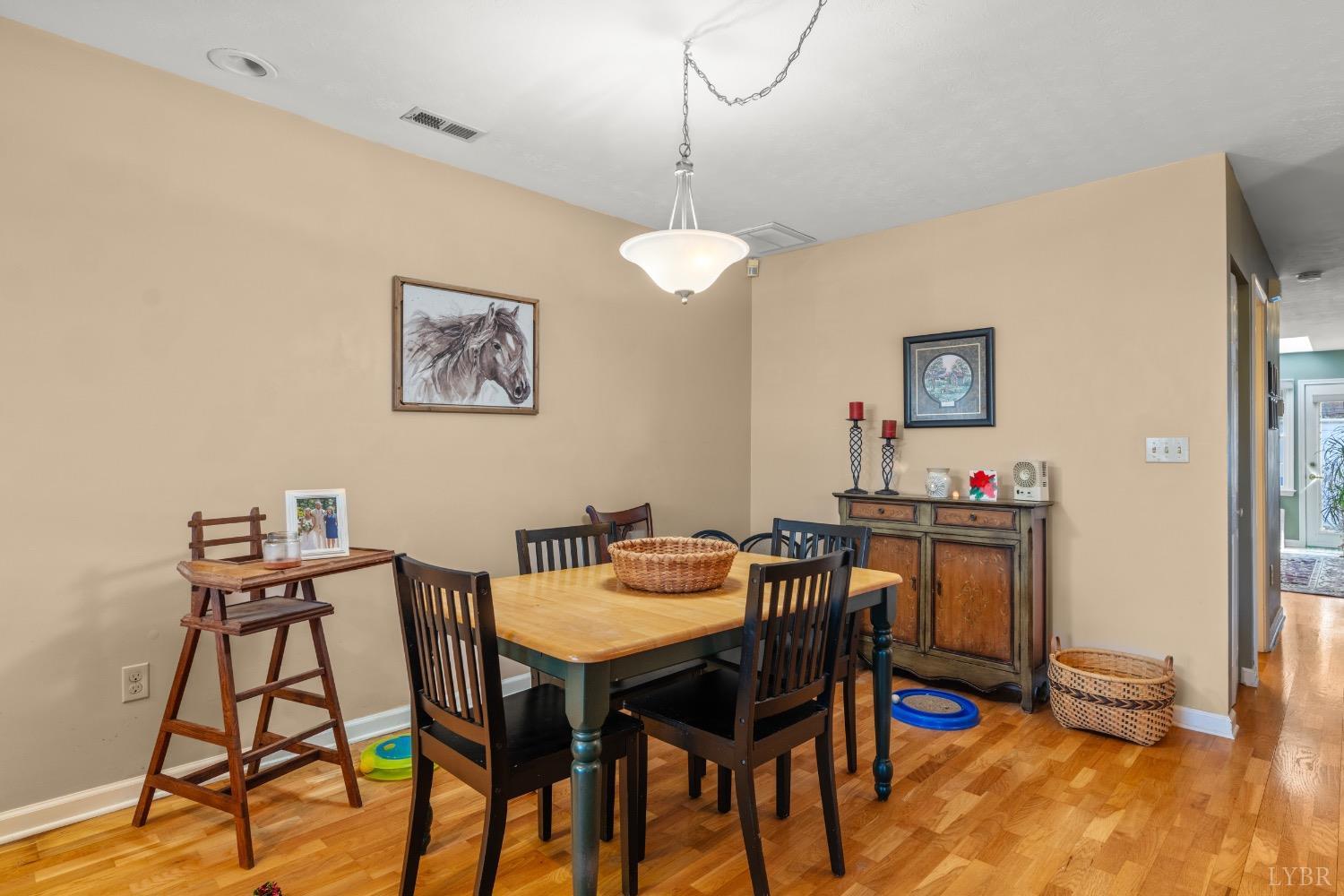 264 Emerald Drive, Harrisonburg, Virginia image 9