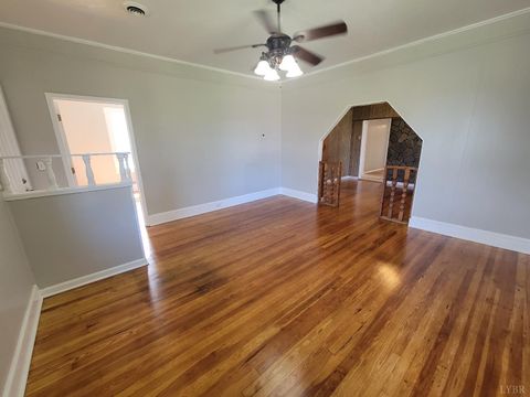 Tiny photo for 408 S Franklin Boulevard, Gretna, VA 24557 (MLS # 365609)