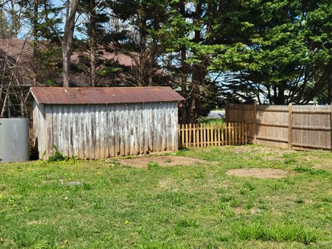 Tiny photo for 408 S Franklin Boulevard, Gretna, VA 24557 (MLS # 365609)