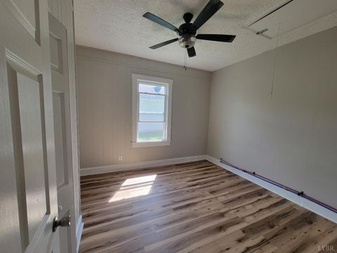 Tiny photo for 408 S Franklin Boulevard, Gretna, VA 24557 (MLS # 365609)