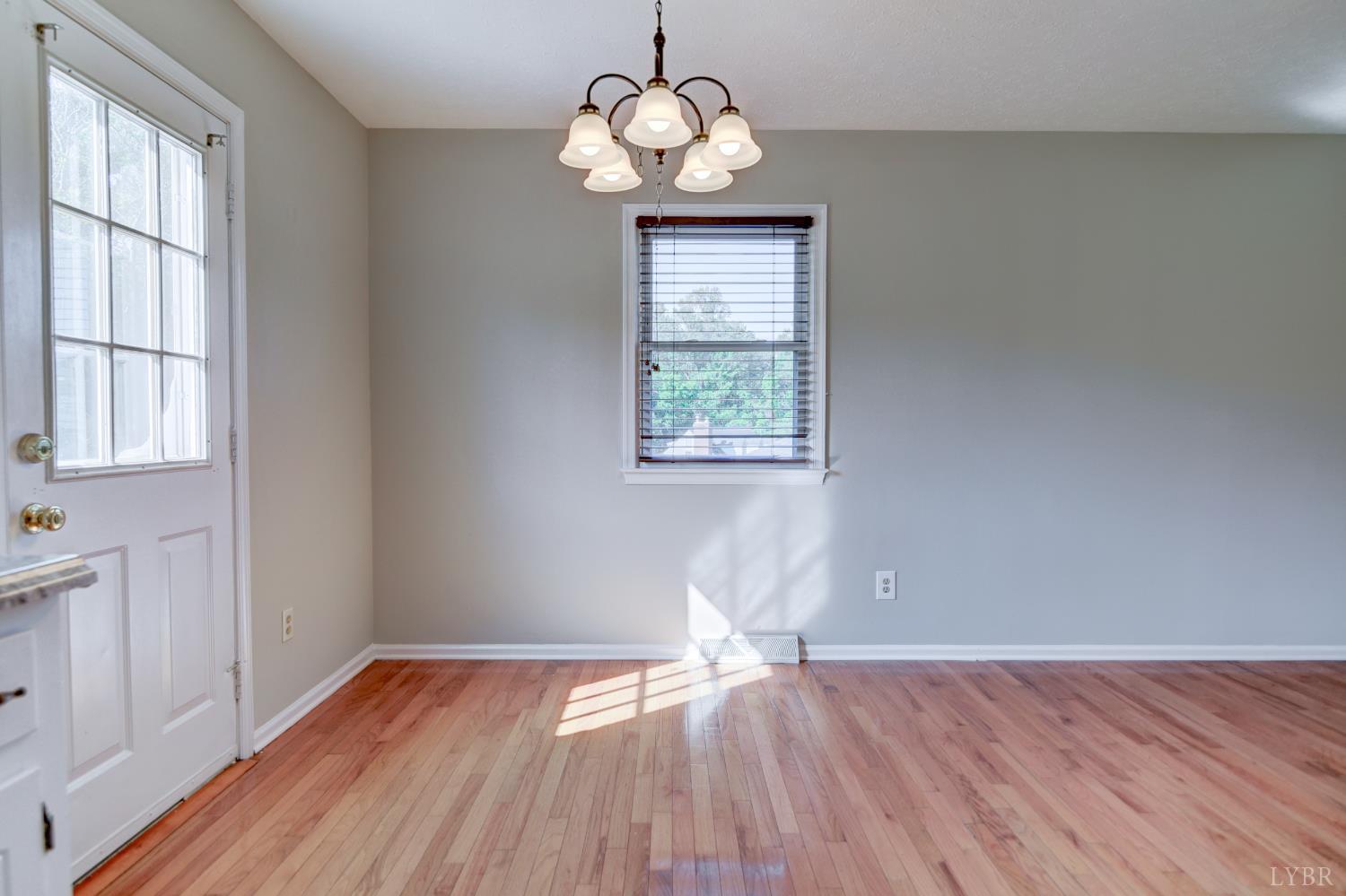 114 Grimes Drive, Madison Heights, Virginia image 12