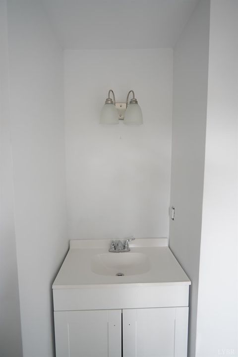 Tiny photo for 307 Cook Avenue, Brookneal, VA 24528 (MLS # 364701)