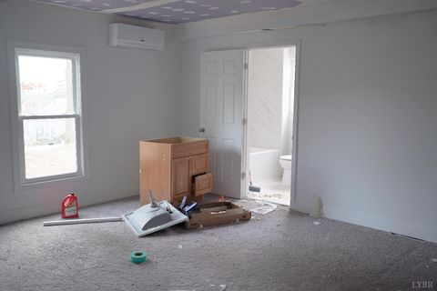 Tiny photo for 307 Cook Avenue, Brookneal, VA 24528 (MLS # 364701)