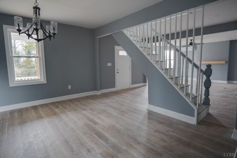 Tiny photo for 307 Cook Avenue, Brookneal, VA 24528 (MLS # 364701)