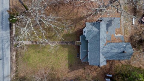 Tiny photo for 307 Cook Avenue, Brookneal, VA 24528 (MLS # 364701)