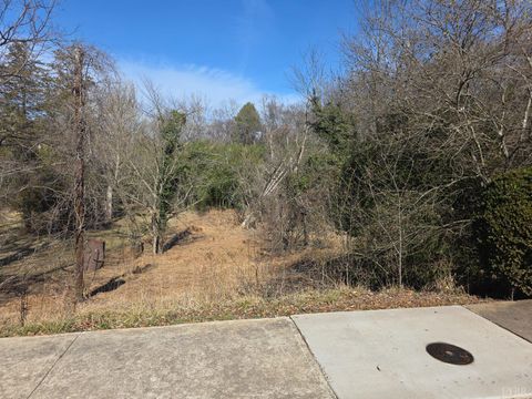 Photo of 807 Old Forest Road, Lynchburg, VA 24501 (MLS # 364595)