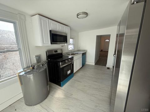 Tiny photo for 852 Brook Street, Lynchburg, VA 24501 (MLS # 363354)