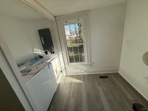 Tiny photo for 852 Brook Street, Lynchburg, VA 24501 (MLS # 363354)