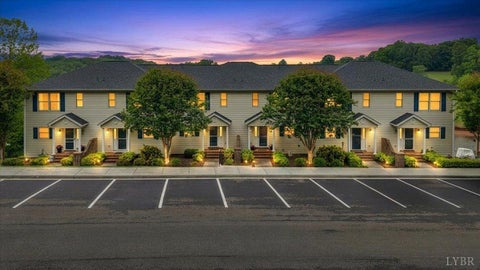 Townhouse For Sale - 345 Cambridge Court #A4<br/> Hardy, VA 24101