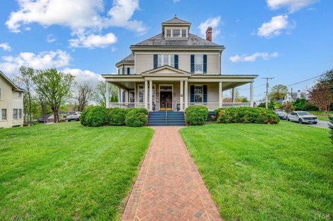 Multifamily For Sale - 2525 Rivermont Avenue<br/> Lynchburg, VA 24503
