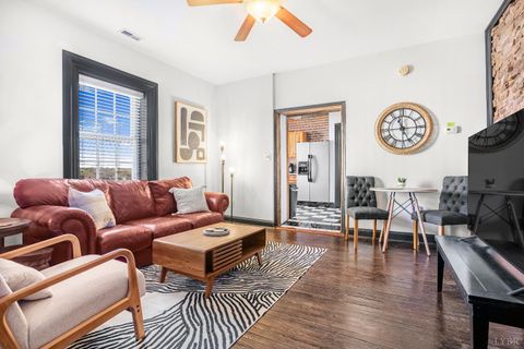 Tiny photo for 802 Court Street, Lynchburg, VA 24504 (MLS # 363010)