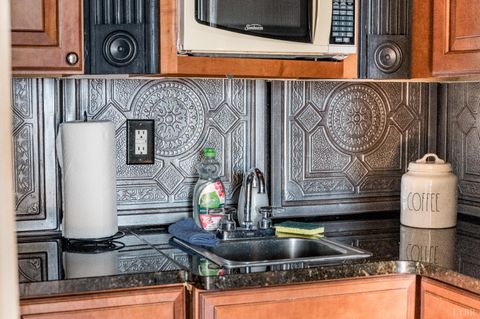 Tiny photo for 802 Court Street, Lynchburg, VA 24504 (MLS # 363010)