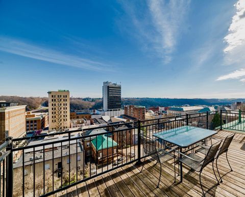 Tiny photo for 802 Court Street, Lynchburg, VA 24504 (MLS # 363010)