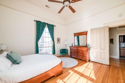 Tiny photo for 802 Court Street, Lynchburg, VA 24504 (MLS # 363010)