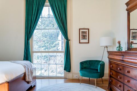 Tiny photo for 802 Court Street, Lynchburg, VA 24504 (MLS # 363010)