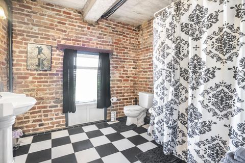 Tiny photo for 802 Court Street, Lynchburg, VA 24504 (MLS # 363010)