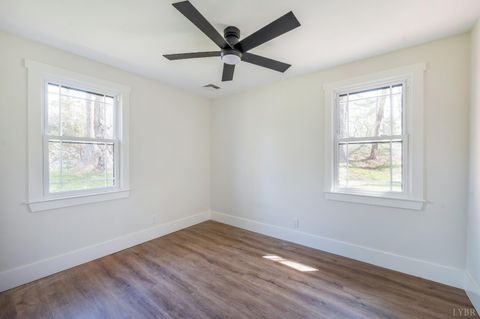 Tiny photo for 106 Howard Drive, Lynchburg, VA 24503 (MLS # 365370)