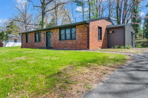 Tiny photo for 106 Howard Drive, Lynchburg, VA 24503 (MLS # 365370)