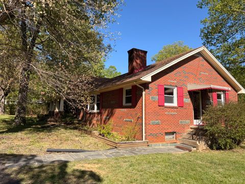 Tiny photo for 144 Church Lane, Evington, VA 24550 (MLS # 365946)