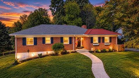 Photo of 1123 Rugby Road, Lynchburg, VA 24503 (MLS # 370011)