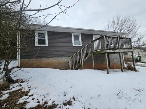 Photo of 1130 Tryee Street, Lynchburg, VA 24504 (MLS # 364208)