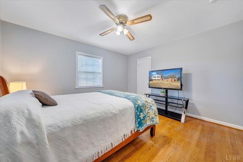 Tiny photo for 4408 MONTGOMERY ROAD Rd, Lynchburg, VA 24503 (MLS # 363931)