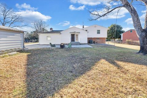 Tiny photo for 4408 MONTGOMERY ROAD Rd, Lynchburg, VA 24503 (MLS # 363931)