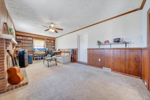 Tiny photo for 4408 MONTGOMERY ROAD Rd, Lynchburg, VA 24503 (MLS # 363931)