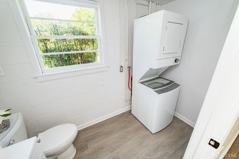 Tiny photo for 101 Watkins Place Pl, Lynchburg, VA 24502 (MLS # 365161)