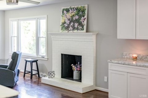 Tiny photo for 101 Watkins Place Pl, Lynchburg, VA 24502 (MLS # 365161)