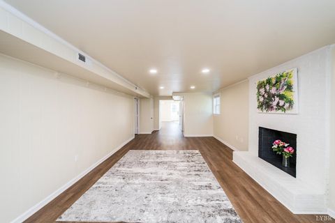 Tiny photo for 101 Watkins Place Pl, Lynchburg, VA 24502 (MLS # 365161)