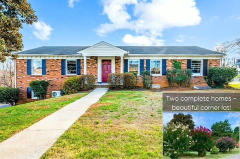 Photo of 101 Watkins Place Pl, Lynchburg, VA 24502 (MLS # 365161)