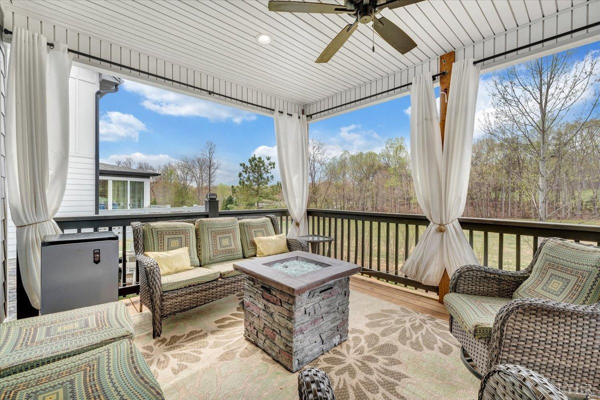 111 Retreat Lane, Huddleston, Virginia image 31