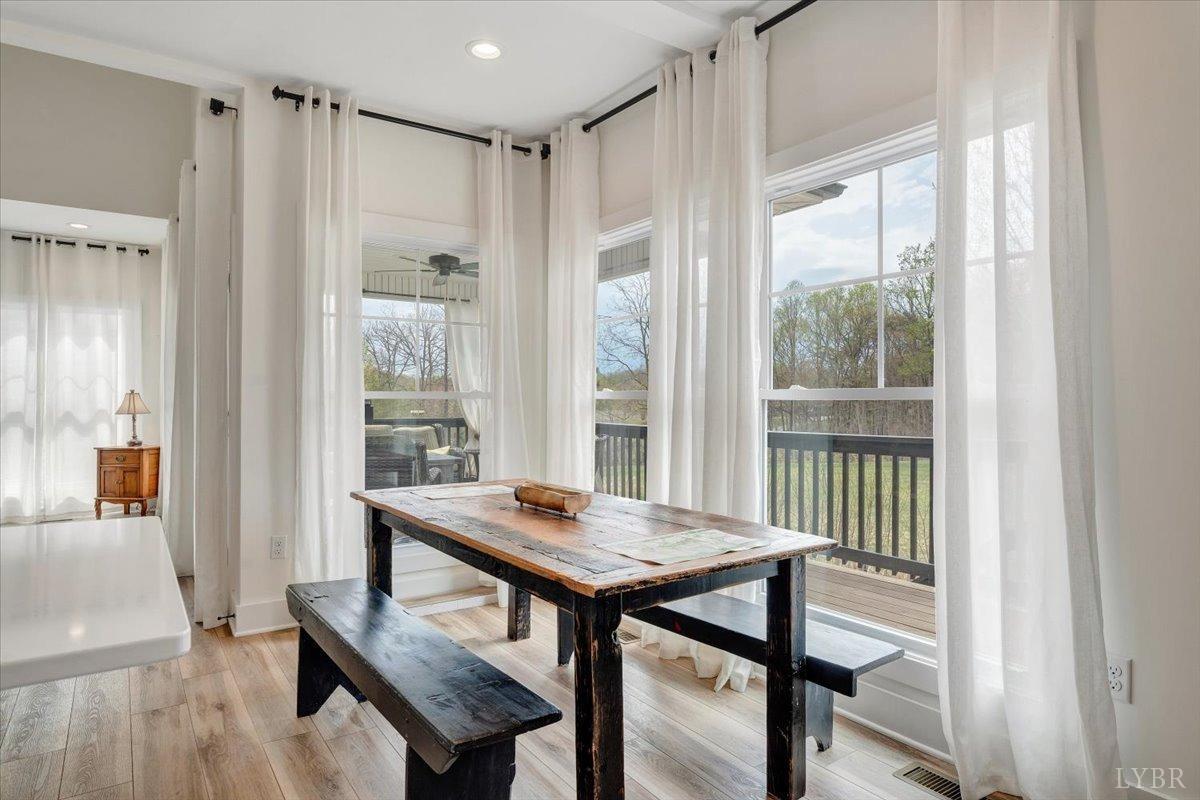 111 Retreat Lane, Huddleston, Virginia image 18
