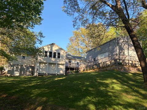 Tiny photo for 95 Indian Point Dr Dr, Hardy, VA 24101 (MLS # 365909)