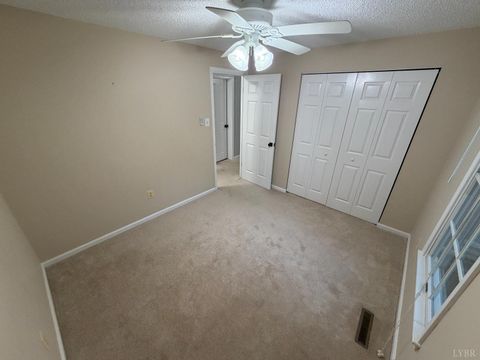 Tiny photo for 95 Indian Point Dr Dr, Hardy, VA 24101 (MLS # 365909)