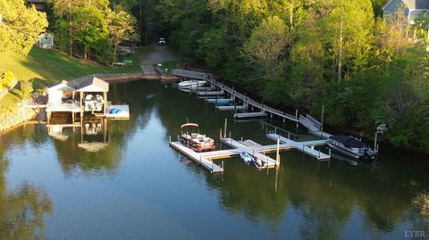 Tiny photo for 95 Indian Point Dr Dr, Hardy, VA 24101 (MLS # 365909)