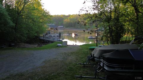 Tiny photo for 95 Indian Point Dr Dr, Hardy, VA 24101 (MLS # 365909)
