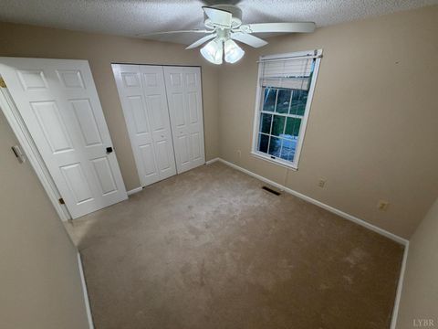 Tiny photo for 95 Indian Point Dr Dr, Hardy, VA 24101 (MLS # 365909)
