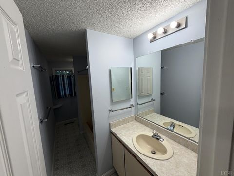 Tiny photo for 95 Indian Point Dr Dr, Hardy, VA 24101 (MLS # 365909)