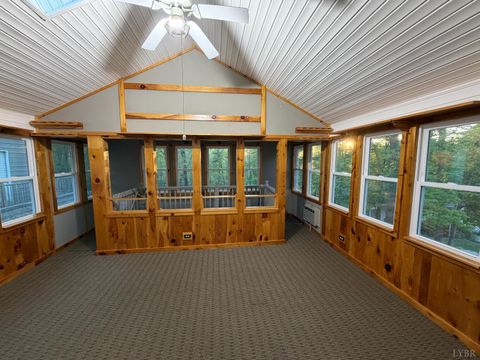 Tiny photo for 95 Indian Point Dr Dr, Hardy, VA 24101 (MLS # 365909)